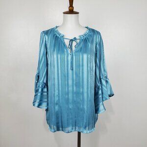 LC Lauren Conrad Feminine Pullover Bell Sleeve Turquoise Top Blouse Size XS